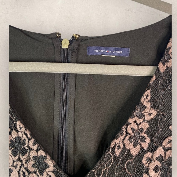 Tommy Hilfiger Women’s Lace Dress Size Small 0065 - Picture 2 of 7